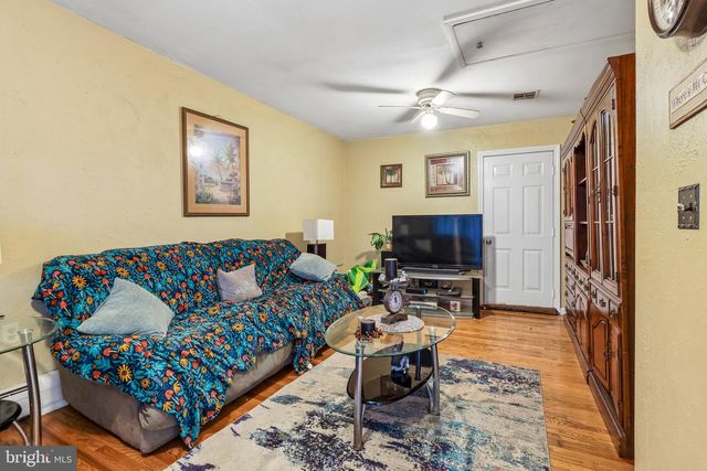 307 LAWRENCE DR, Lanoka Harbor, NJ 08734
