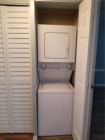 803 LAKE HAVEN SQUARE 202, Brandon, FL 33511