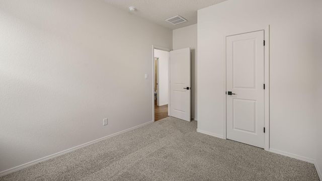 3332 Dijamant Loop SE, Rio Rancho, NM 87124