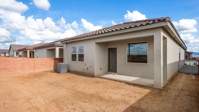 3332 Dijamant Loop SE, Rio Rancho, NM 87124