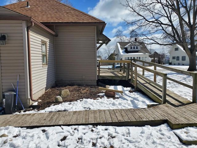 403 2ND STREET, Kewaunee, WI 54216