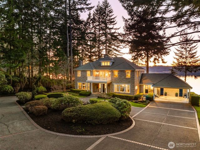 6947 Cooper Point Road NW, Olympia, WA 98502