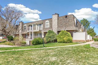 1350 S Idalia Street G, Aurora, CO 80017