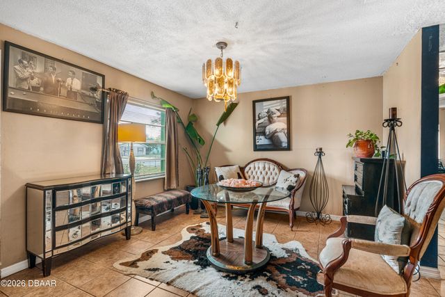 808 Kathy Street, Daytona Beach, FL 32114