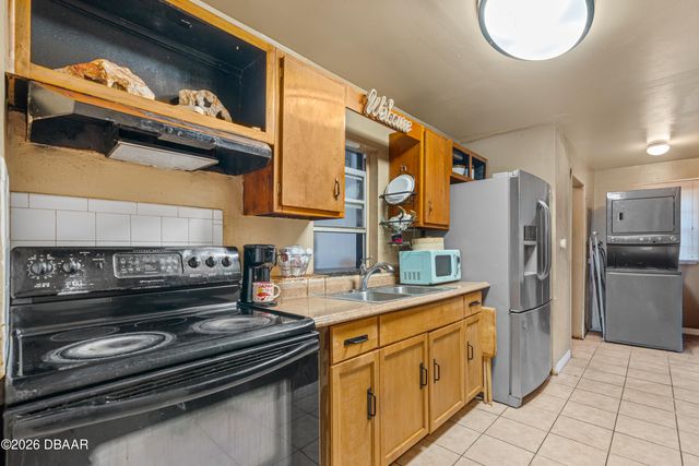 808 Kathy Street, Daytona Beach, FL 32114