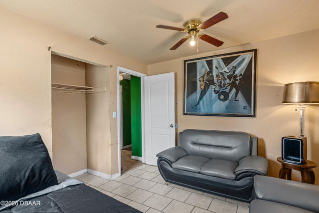 808 Kathy Street, Daytona Beach, FL 32114