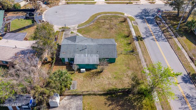 808 Kathy Street, Daytona Beach, FL 32114