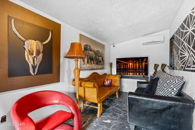 808 Kathy Street, Daytona Beach, FL 32114