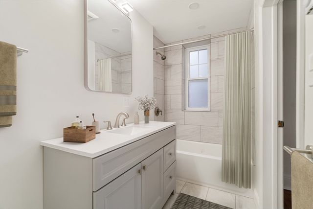 321 Tappan Street 1, Brookline, MA 02445