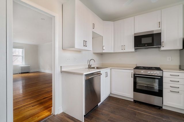 321 Tappan Street 1, Brookline, MA 02445