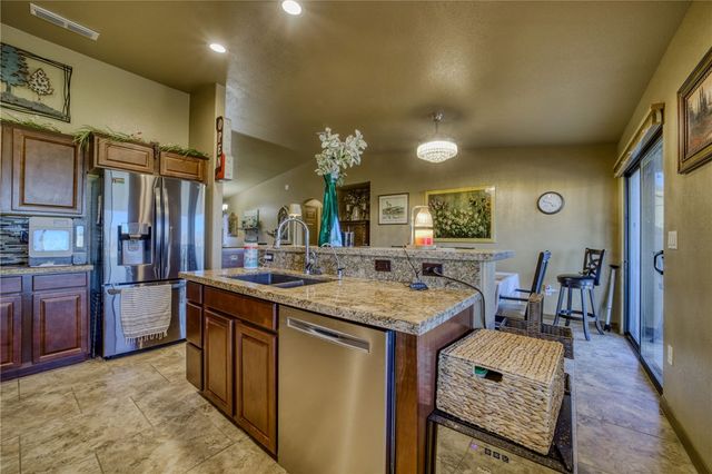 6274 S Vista Laguna Drive, Fort Mohave, AZ 86426