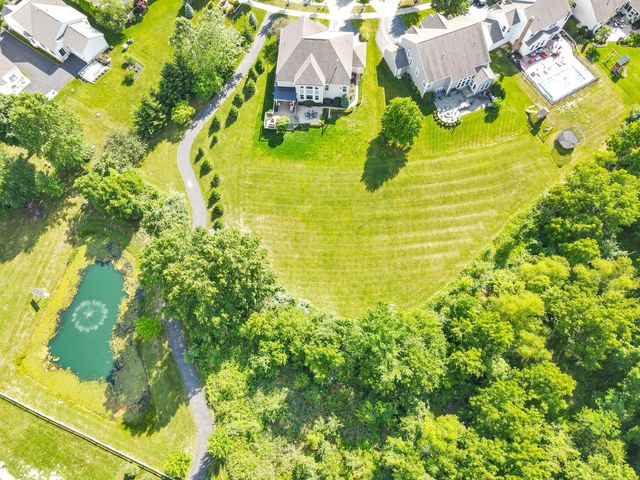 7090 Dean Farm Road, New Albany, OH 43054