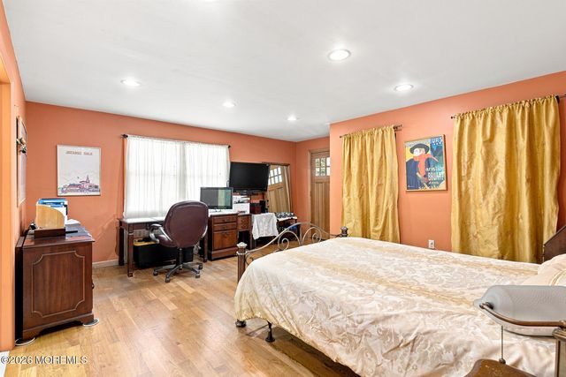 139 Mello Lane, Toms River, NJ 08753
