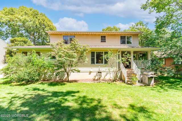 139 Mello Lane, Toms River, NJ 08753