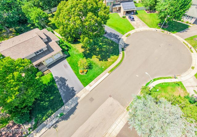 139 Mello Lane, Toms River, NJ 08753