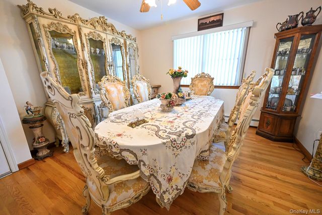 859 Maloon Avenue, Franklin Square, NY 11010