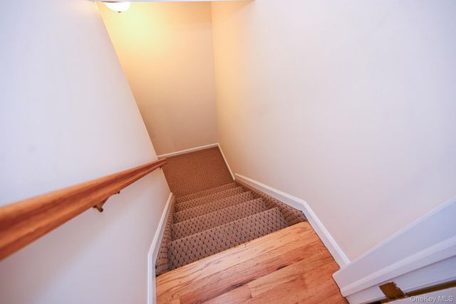 859 Maloon Avenue, Franklin Square, NY 11010