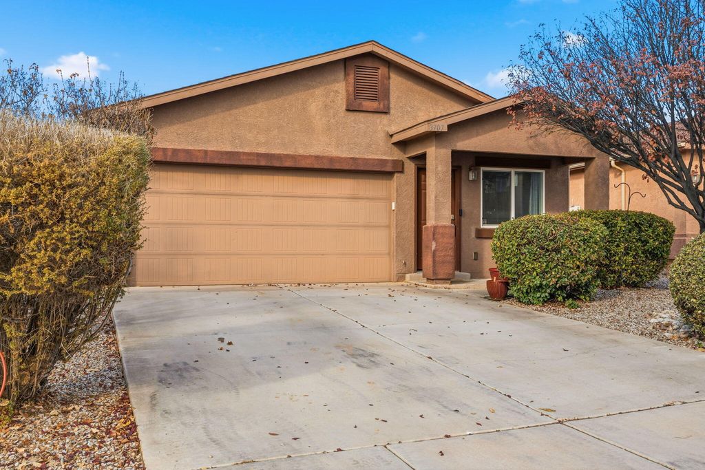 3707 Ocotillo Drive, Rio Rancho, NM 87144