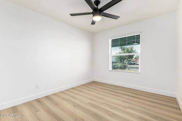 2647 E JUANITA Avenue, Mesa, AZ 85204