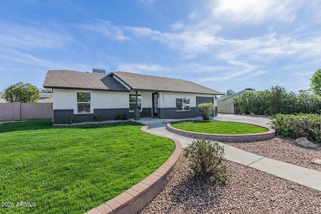 2647 E JUANITA Avenue, Mesa, AZ 85204