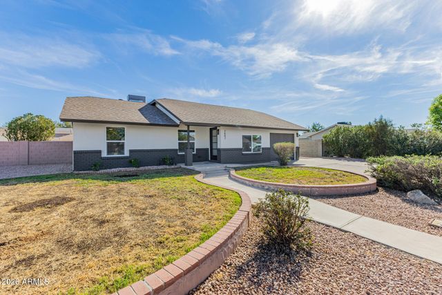 2647 E JUANITA Avenue, Mesa, AZ 85204