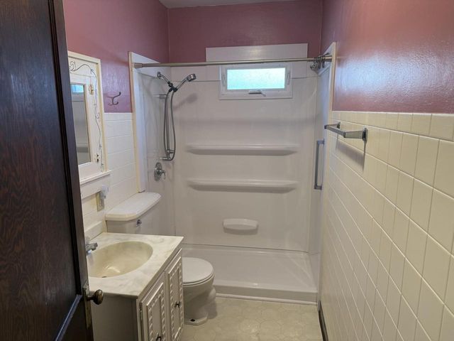 117 23RD AVENUE, Oshkosh, WI 54902