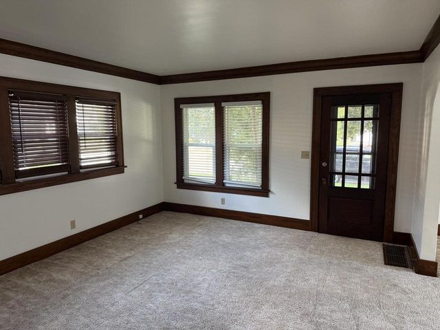 117 23RD AVENUE, Oshkosh, WI 54902