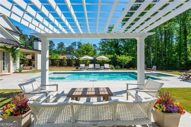 4184 Thompson Mill Road, Buford, GA 30519