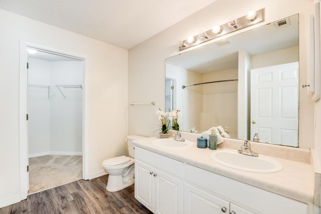 1013 Freeport Court, Mary Esther, FL 32569