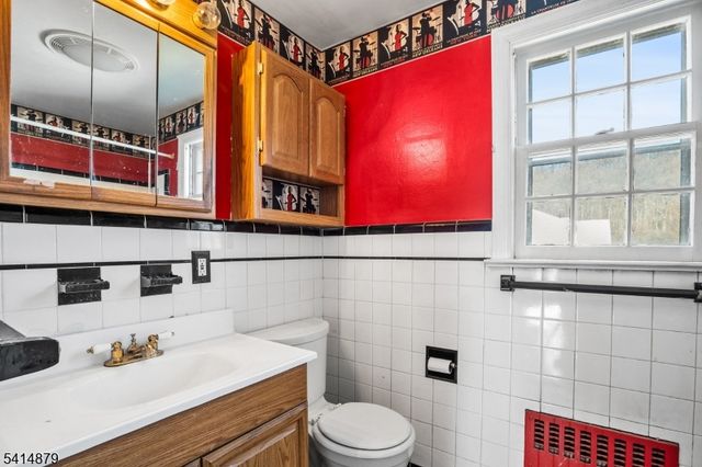 2261 Mountain Ave, Scotch Plains Twp., NJ 07076