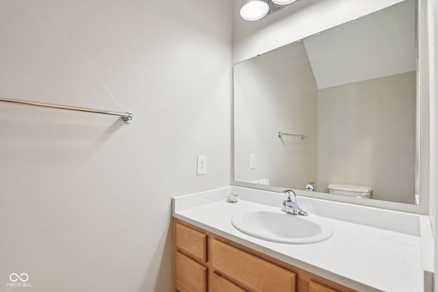 4476 W Easy Street, New Palestine, IN 46163