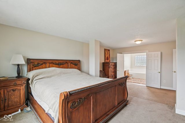 4476 W Easy Street, New Palestine, IN 46163