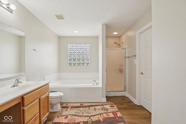 4476 W Easy Street, New Palestine, IN 46163