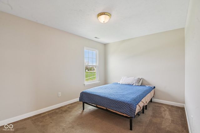 4476 W Easy Street, New Palestine, IN 46163