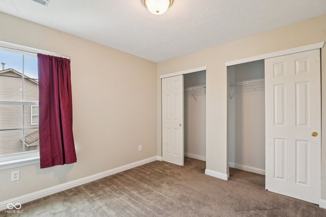 4476 W Easy Street, New Palestine, IN 46163
