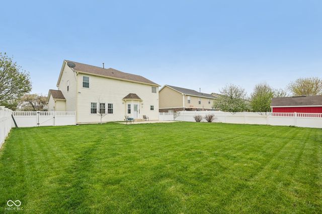 4476 W Easy Street, New Palestine, IN 46163