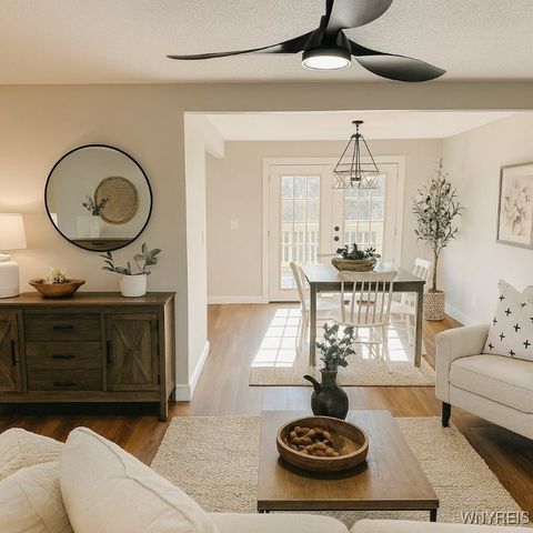 6588 Royal Parkway South, Lockport Town, NY 14094