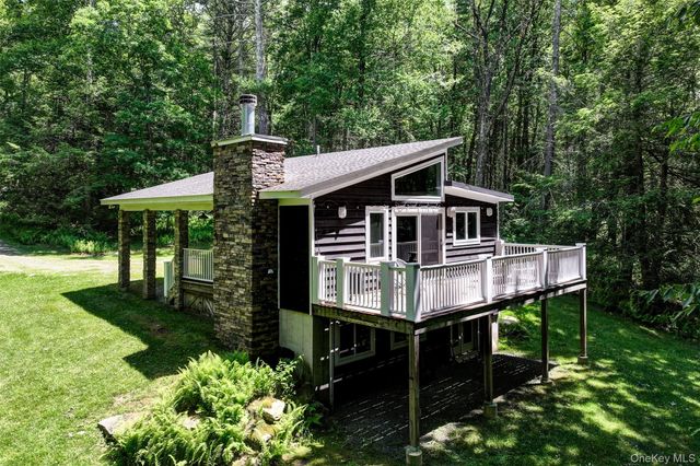265 Lake Ridge Road, Narrowsburg, NY 12764