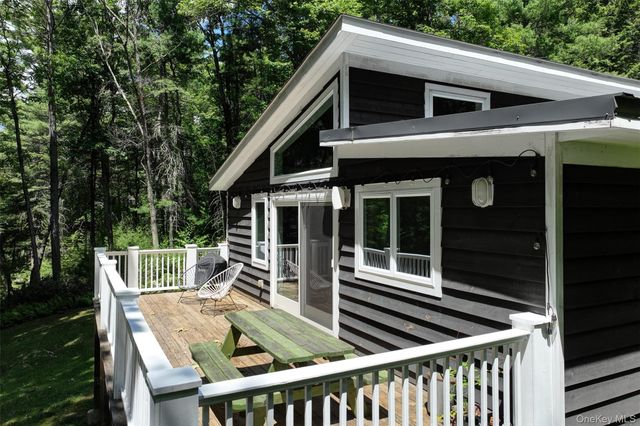 265 Lake Ridge Road, Narrowsburg, NY 12764