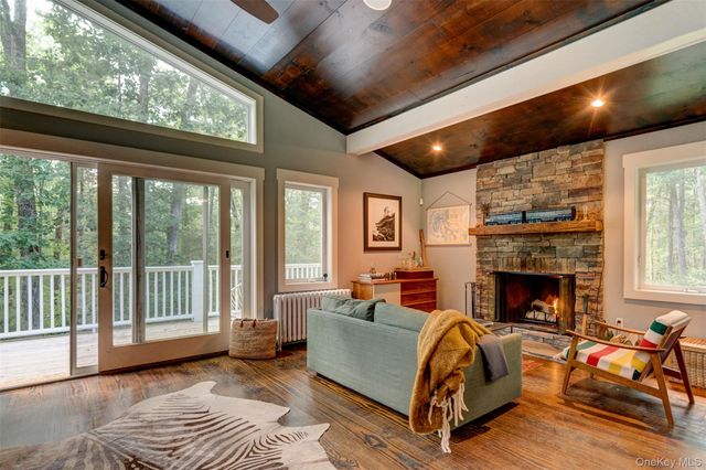 265 Lake Ridge Road, Narrowsburg, NY 12764
