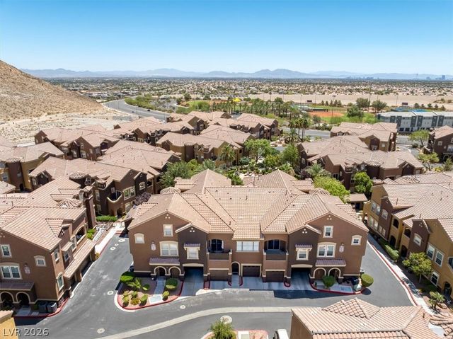 3975 North Hualapai Way 264, Las Vegas, NV 89129