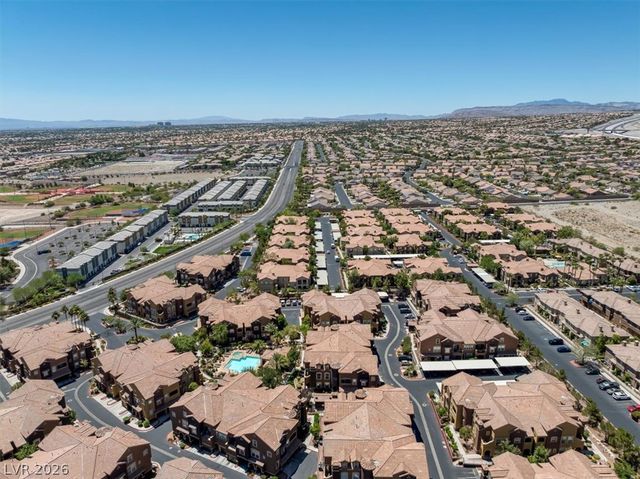 3975 North Hualapai Way 264, Las Vegas, NV 89129