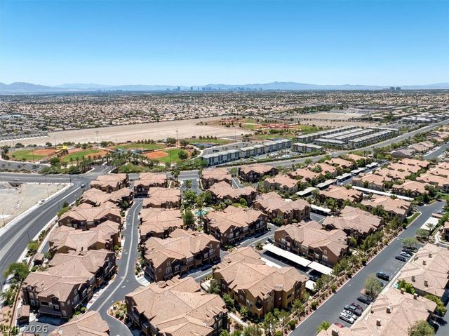 3975 North Hualapai Way 264, Las Vegas, NV 89129