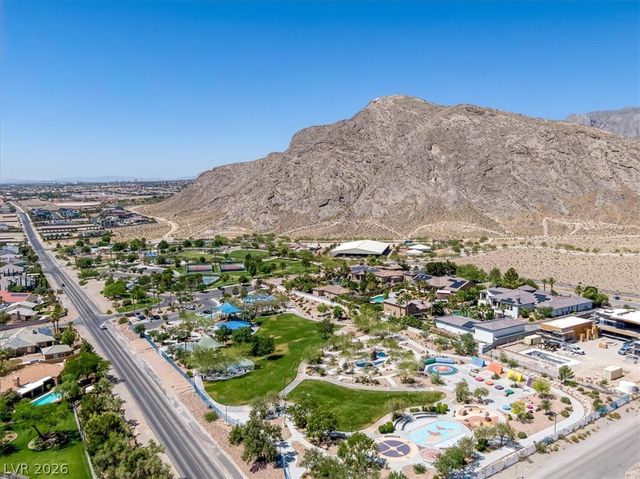 3975 North Hualapai Way 264, Las Vegas, NV 89129
