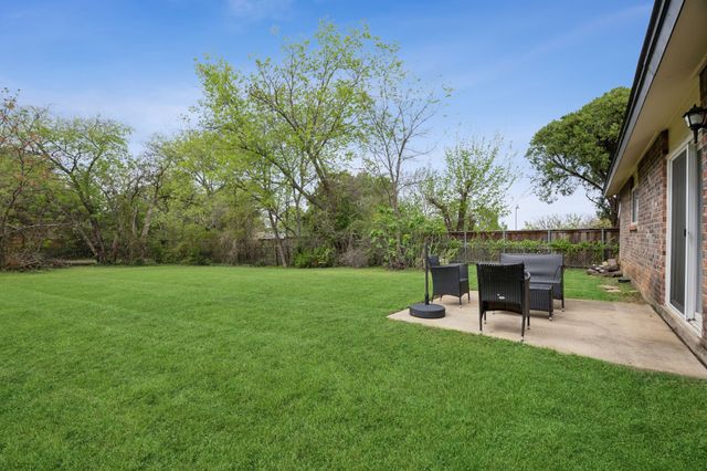 1315 Aransas Drive, Euless, TX 76039