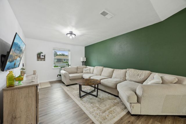 1315 Aransas Drive, Euless, TX 76039