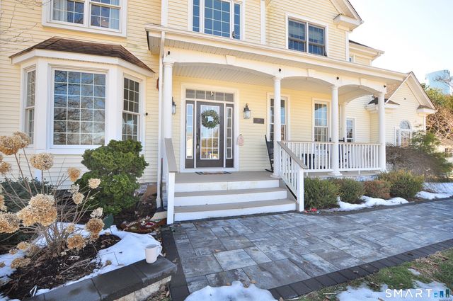 112 Gilbert Lane, South Windsor, CT 06074