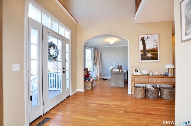 112 Gilbert Lane, South Windsor, CT 06074
