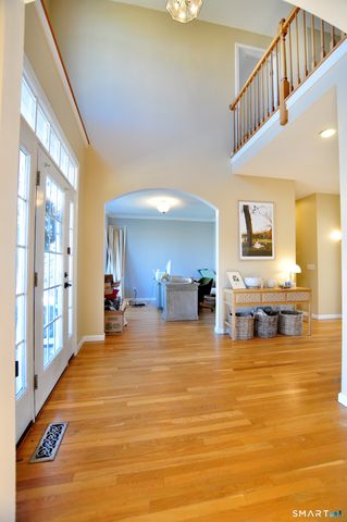 112 Gilbert Lane, South Windsor, CT 06074