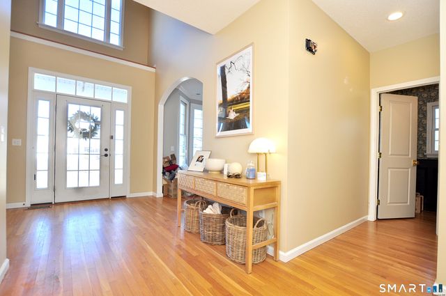 112 Gilbert Lane, South Windsor, CT 06074